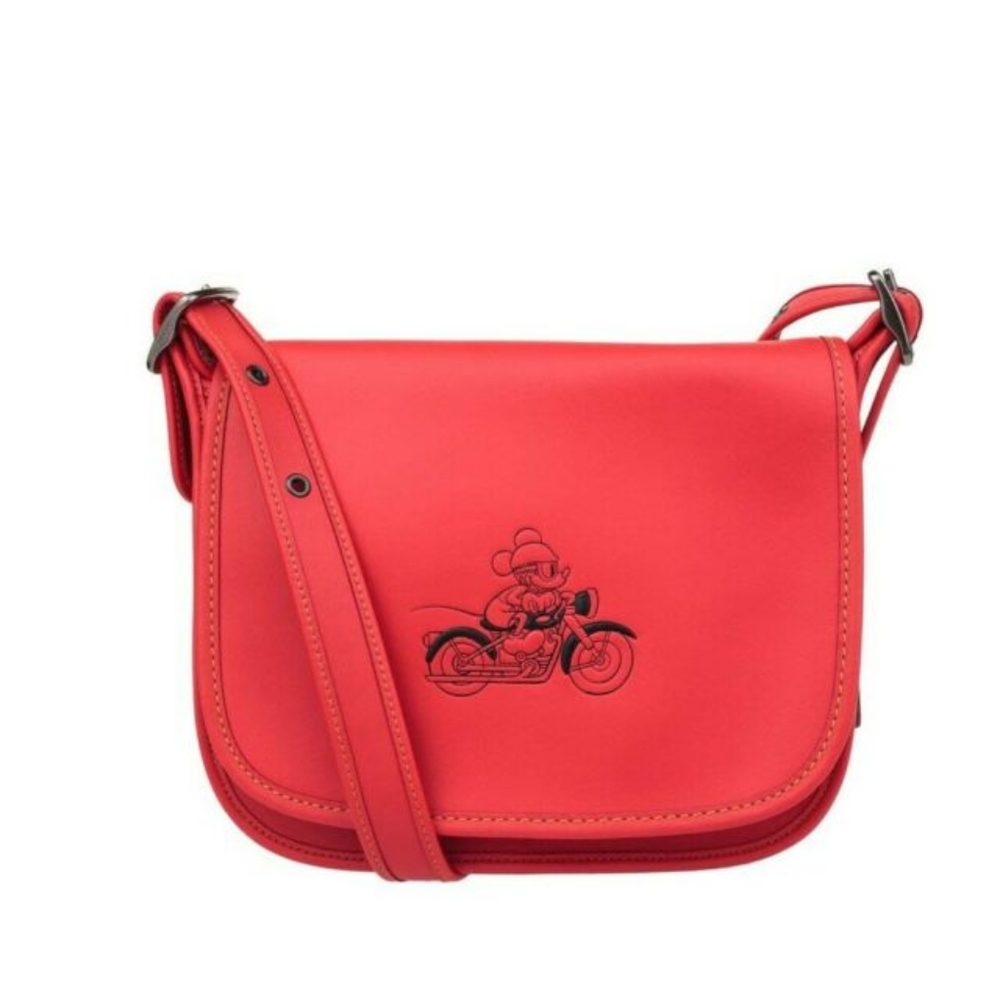 Coach

 1

MICKEY Patricia Saddle 23 in Glove Calf
